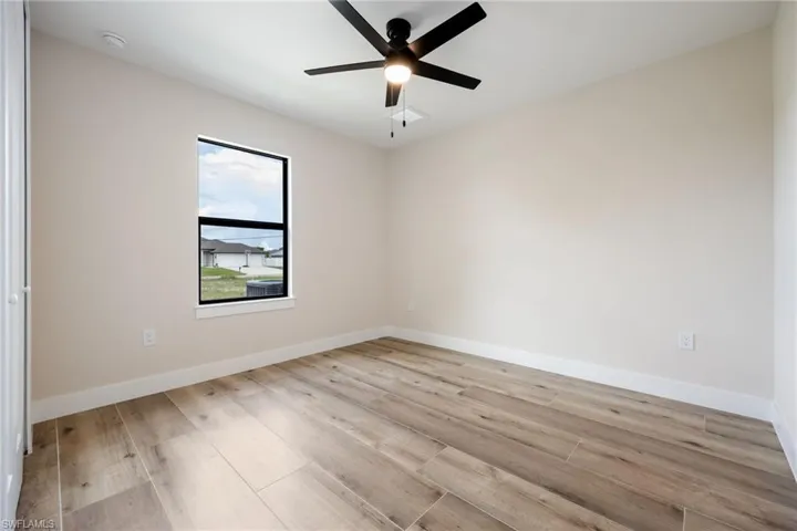 608 Nw 3rd Ln, Cape Coral, Florida 33993