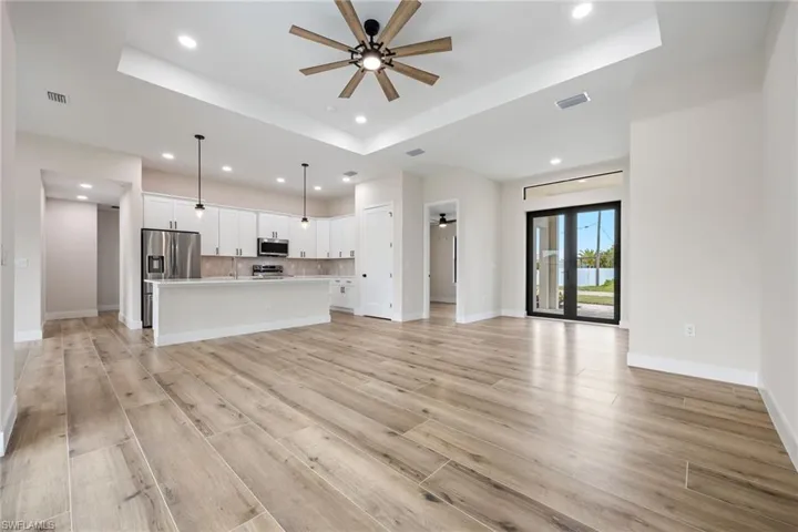 608 Nw 3rd Ln, Cape Coral, Florida 33993