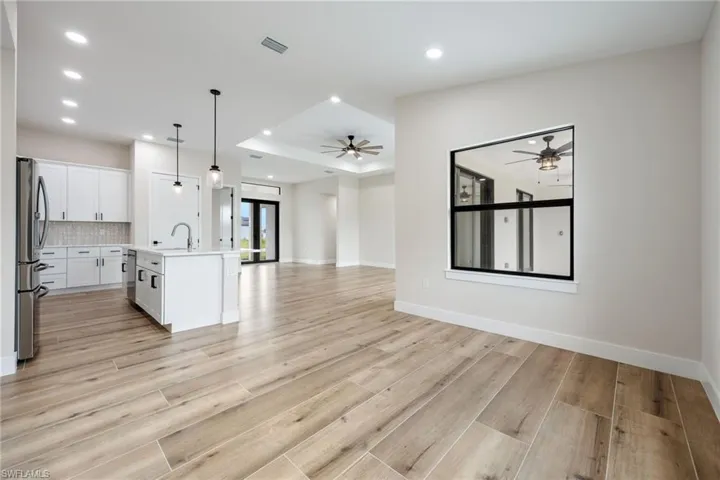 608 Nw 3rd Ln, Cape Coral, Florida 33993