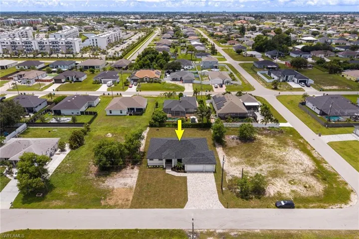 608 Nw 3rd Ln, Cape Coral, Florida 33993