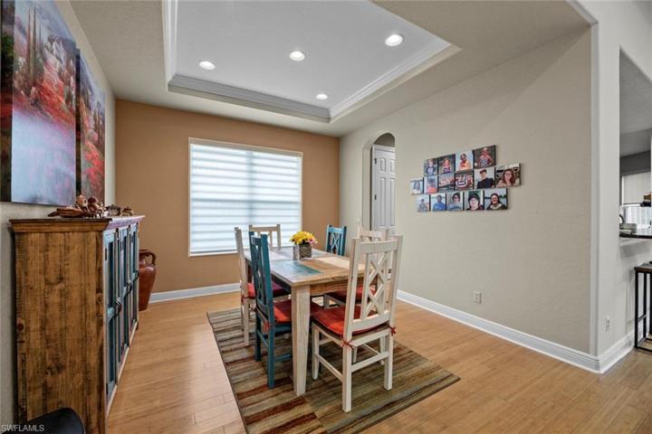 Formal dining area w/doorway to kitchen