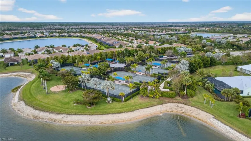 14792  Spinnaker  WAY, Naples, FL 34114