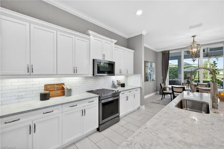 14792  Spinnaker  WAY, Naples, FL 34114