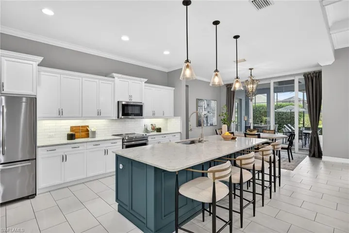 14792  Spinnaker  WAY, Naples, FL 34114