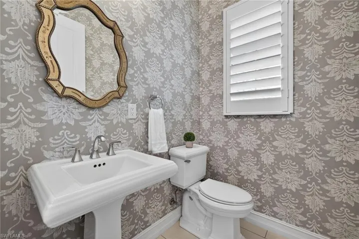 14792  Spinnaker  WAY, Naples, FL 34114