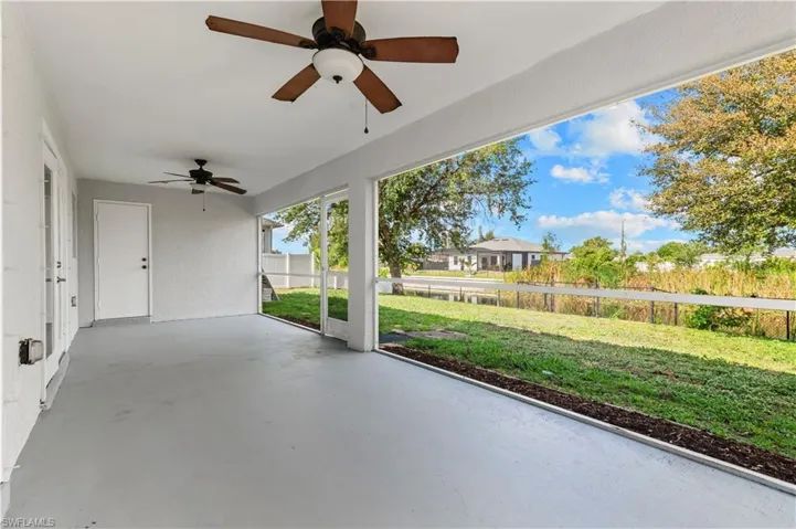 1418 SW 11th  PL, Cape Coral, FL 33991