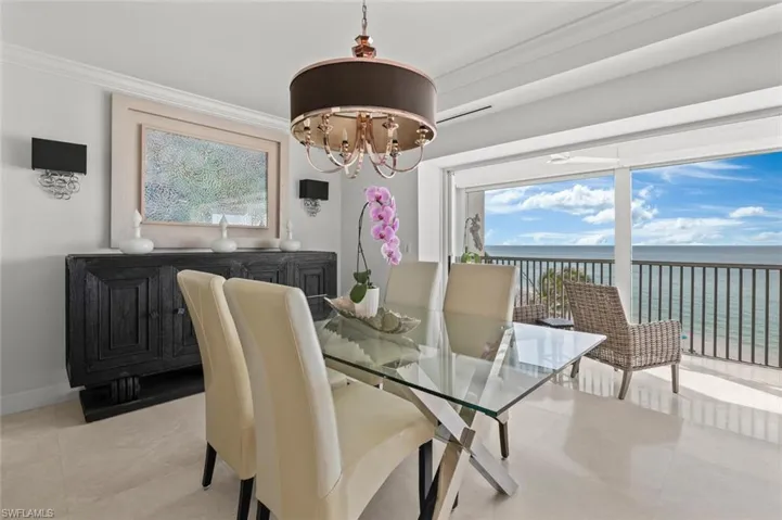 3401  Gulf Shore N BLVD, Naples, FL 34103