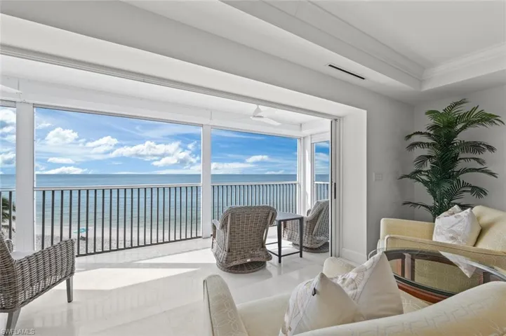 3401  Gulf Shore N BLVD, Naples, FL 34103