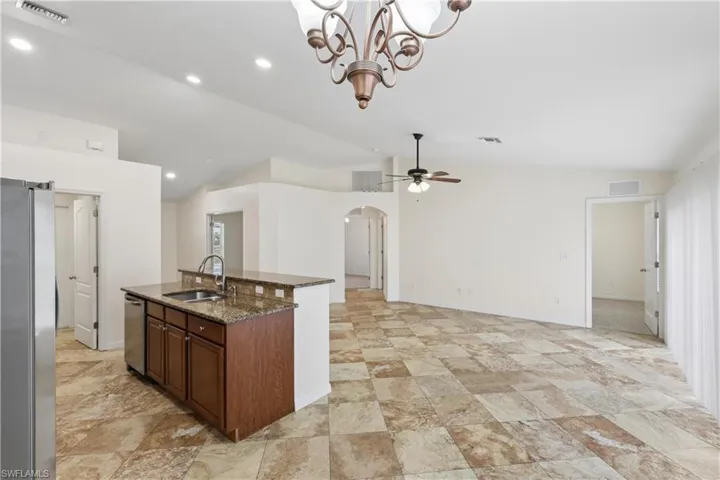 2846 3rd St, Cape Coral, Florida 33993