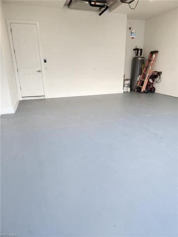 2 CAR GARAGE
