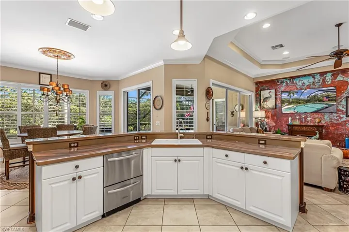 12567 Grandezza Cir, Estero, Florida 33928