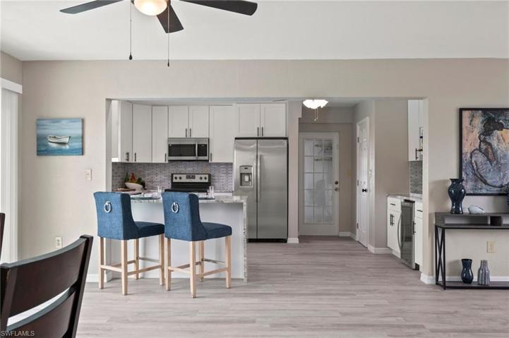 135  Godfrey NE AVE, PORT CHARLOTTE, FL 33952