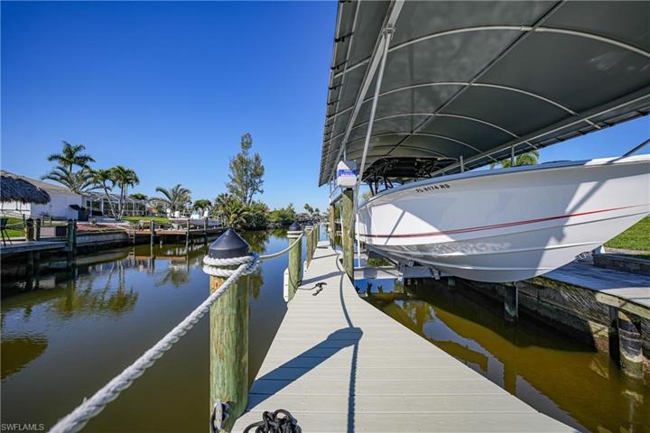 326 SE 29th ST, CAPE CORAL FL 33904