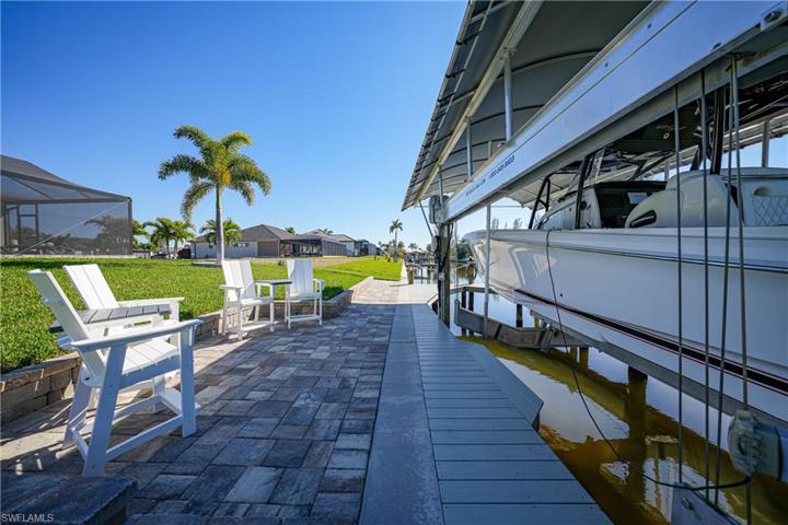 326 SE 29th ST, CAPE CORAL FL 33904