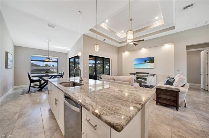 326 SE 29th ST, CAPE CORAL FL 33904