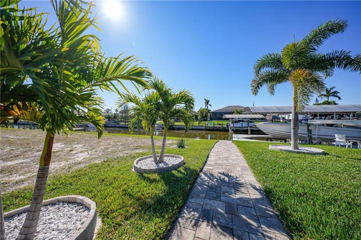 326 SE 29th ST, CAPE CORAL FL 33904