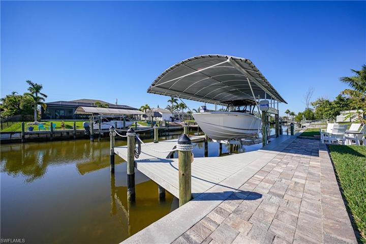 326 SE 29th ST, CAPE CORAL FL 33904