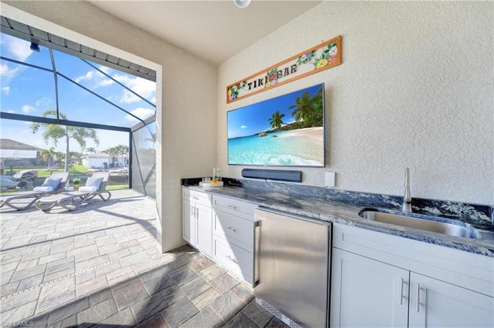 326 SE 29th ST, CAPE CORAL FL 33904