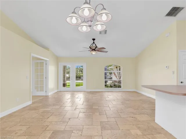 305 16th Pl, Cape Coral, Florida 33990