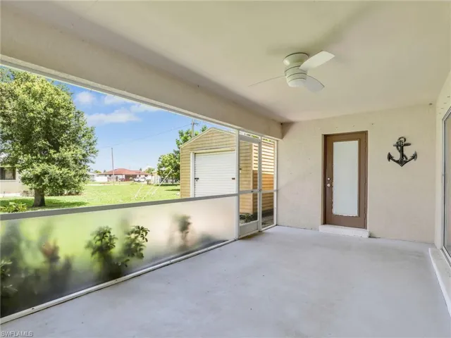 305 16th Pl, Cape Coral, Florida 33990