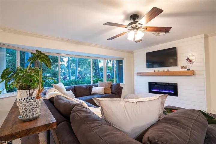 6219  Saint Andrews N CIR, Fort Myers, FL 33919