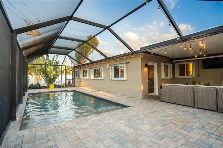 6219  Saint Andrews N CIR, Fort Myers, FL 33919