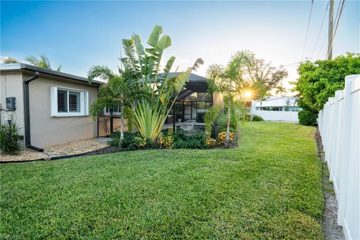 6219  Saint Andrews N CIR, Fort Myers, FL 33919