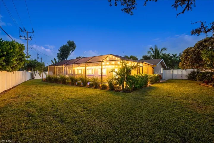6219  Saint Andrews N CIR, Fort Myers, FL 33919