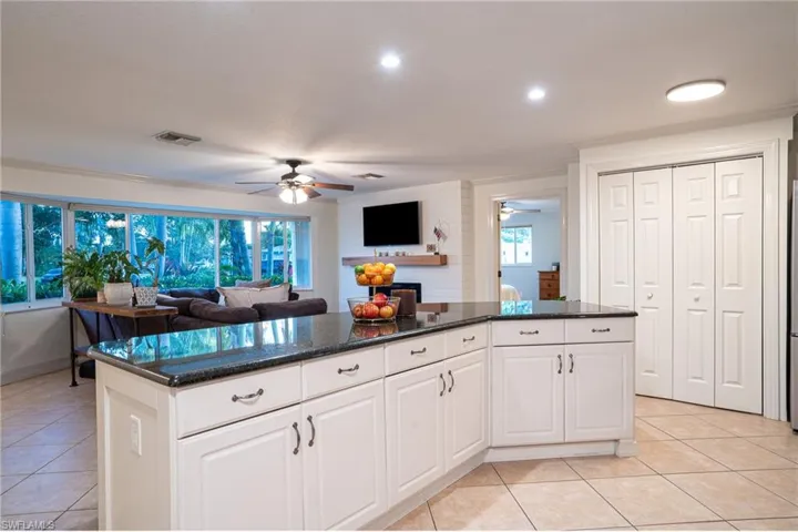 6219  Saint Andrews N CIR, Fort Myers, FL 33919