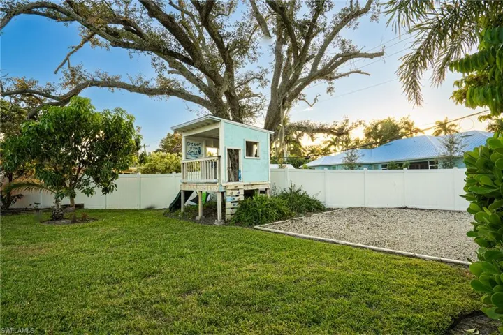 6219  Saint Andrews N CIR, Fort Myers, FL 33919