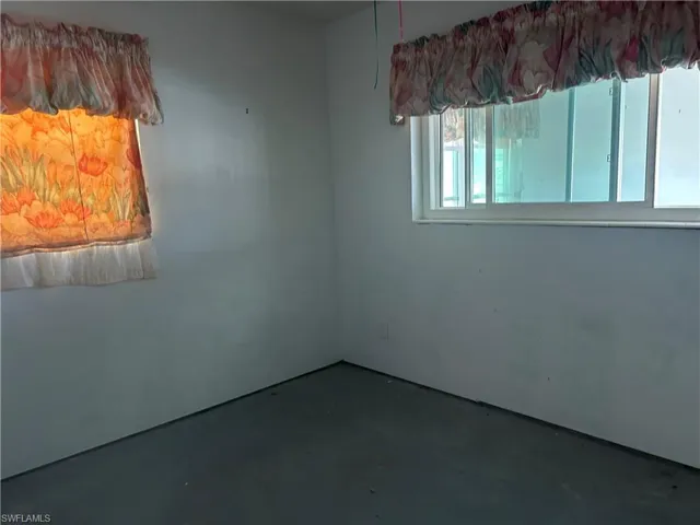 #1 Bedroom