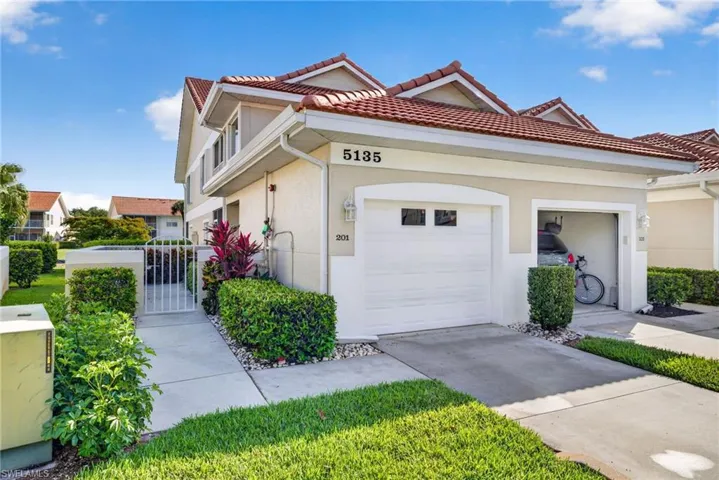 5135  Cobble Creek  CT, Naples, FL 34110