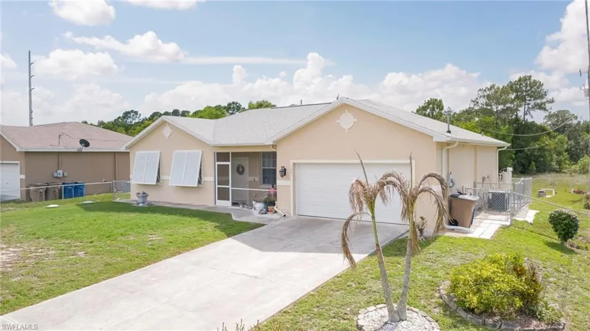 105 Eric Ave N, Lehigh Acres, Florida 33971