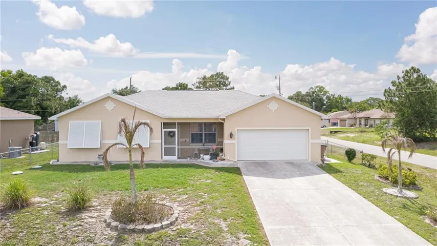105 Eric Ave N, Lehigh Acres, Florida 33971