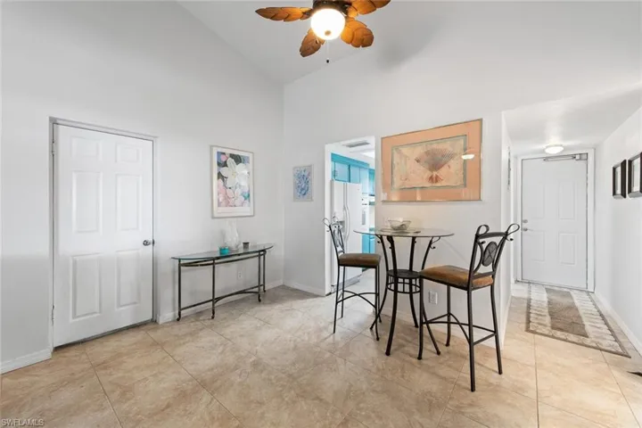 402 SE 42nd  TER, Cape Coral, FL 33904