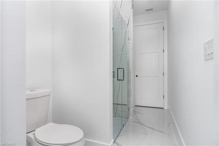 831 NE 11TH  TER, Cape Coral, FL 33909