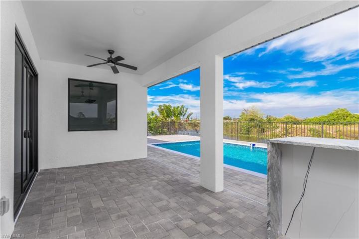 831 NE 11TH  TER, Cape Coral, FL 33909