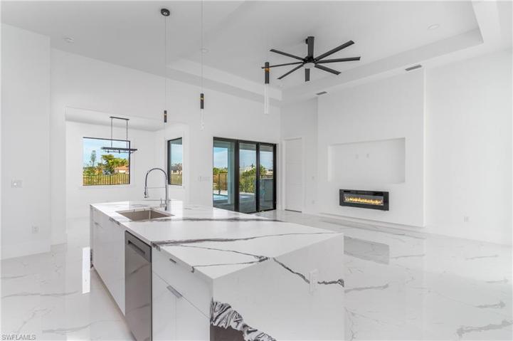 831 NE 11TH  TER, Cape Coral, FL 33909