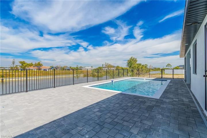 831 NE 11TH  TER, Cape Coral, FL 33909