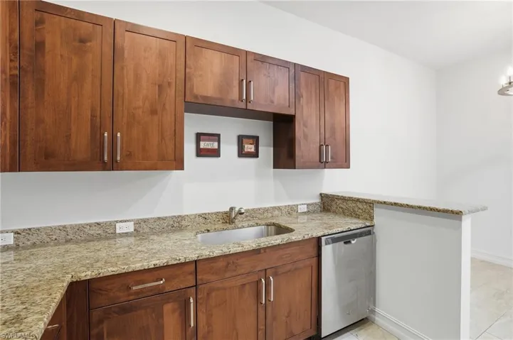 1311 Jaybird Way, Naples, Florida 34105