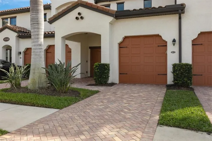 15148 Palmer Lake Cir # 203, Naples Fl 34109