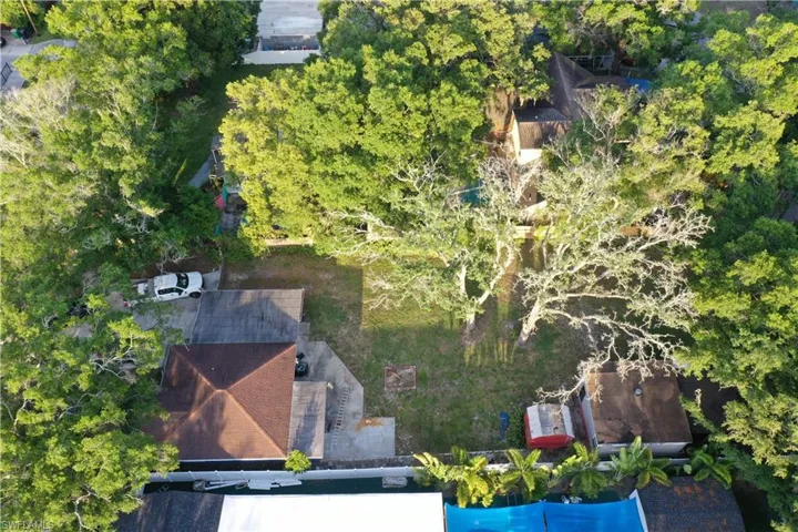 1608 W Knollwood  ST, Tampa, FL 33604