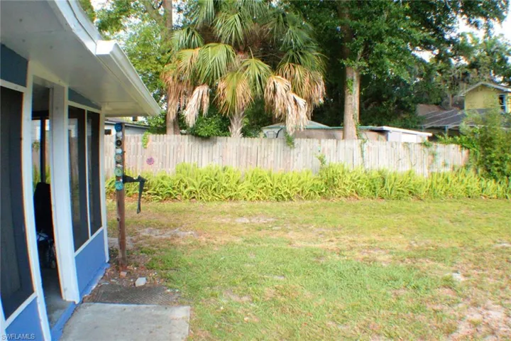 1608 W Knollwood  ST, Tampa, FL 33604