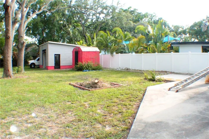 1608 W Knollwood  ST, Tampa, FL 33604