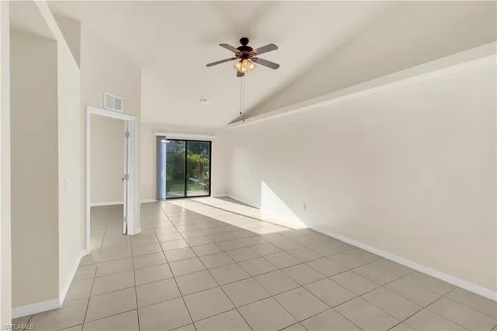 4623 Sw 7th Pl, Cape Coral, Florida 33914