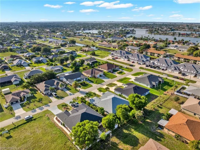 4623 Sw 7th Pl, Cape Coral, Florida 33914