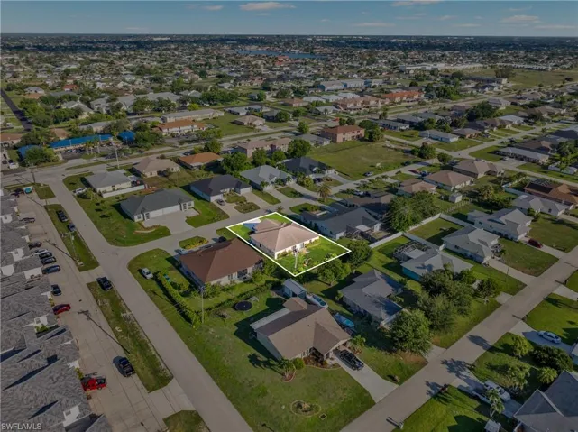 4623 Sw 7th Pl, Cape Coral, Florida 33914