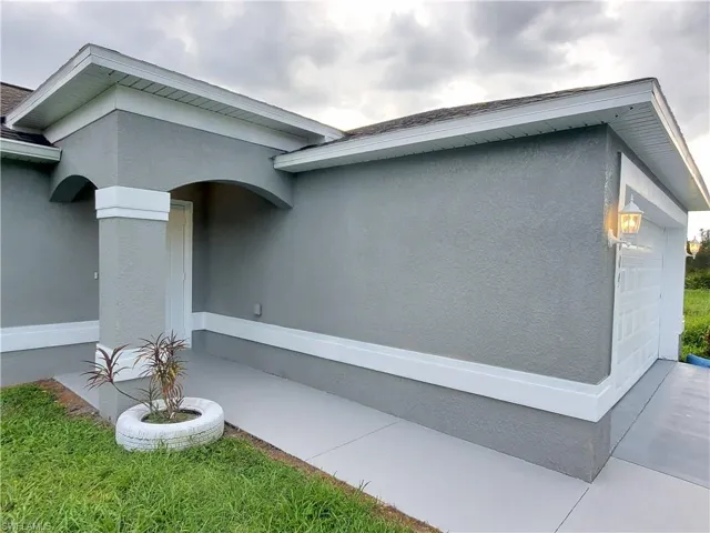 3009 44th St W, Lehigh Acres, Florida 33971