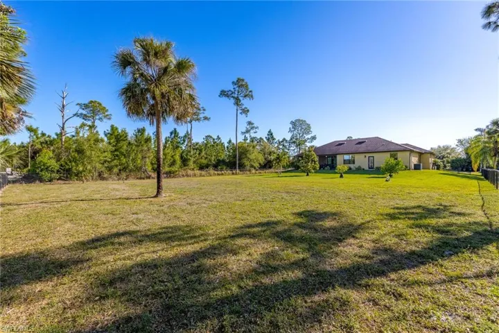 711 Henry Ave, Lehigh Acres Fl 33972