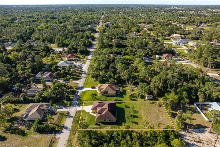 711 Henry Ave, Lehigh Acres Fl 33972